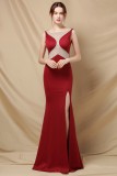 Elegante vestido de noche de sirena sin mangas con abertura lateral roja con cuentas