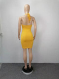 Mini vestido fruncido con cuello halter amarillo recortado sexy de verano