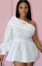 Sommer Sexy Weiß Langarm Schräger Kragen Schulterfreies Minikleid