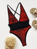 Traje de baño de una pieza con cuello en V profundo y retazos de leopardo rojo sexy de verano
