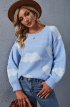 Herbstblauer weißer Wolken-Langarm-Pullover mit Rundhalsausschnitt