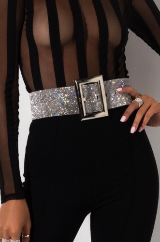 Cintura scintillante con perline d'argento formale