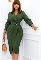 Vestido de trabajo a media pierna con cuello en V verde liso liso de otoño