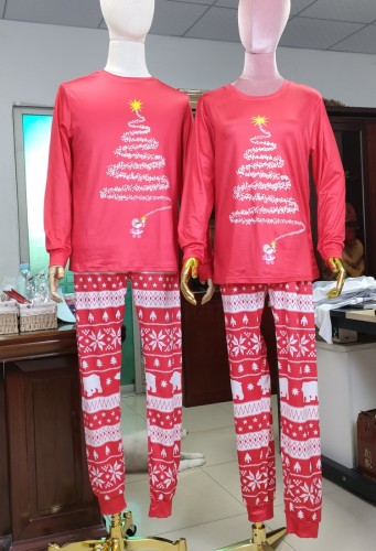 İki Parça Kırmızı Baskılı Noel Aile Pijama - Anne