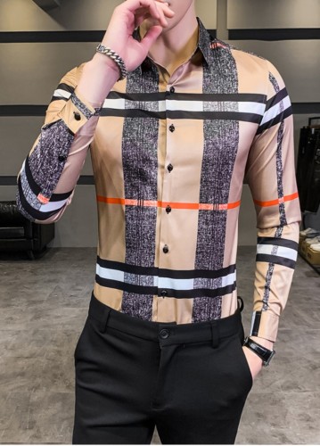 Camicia da uomo a maniche lunghe con colletto alla rovescia con stampa scozzese autunnale