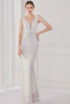 Frühling Plus Size Elegante Weiße Bling Pailletten V-Ausschnitt Quaste Farbverlauf Meerjungfrau Abendkleid