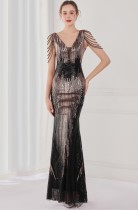 Frühling Plus Size Elegantes Schwarzes Bling Pailletten V-Ausschnitt Quaste Farbverlauf Meerjungfrau Abendkleid