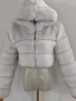 Abrigo de piel de manga larga con capucha gris cálido de invierno
