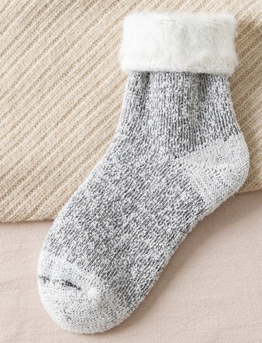 Medias grises con dobladillo de lana para mujer cálidas de invierno