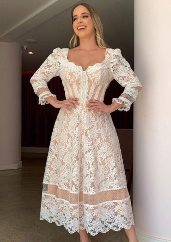 Bahar Kadın Vintage Beyaz İşlemeli Aplike V Yaka Uzun Kollu Backless Parti Elbise