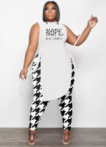 夏の女性プラスサイズプリントOネックノースリーブスリムスリットロングトップとホワイトチェック柄タイトパンツセット卸売ツーピース服