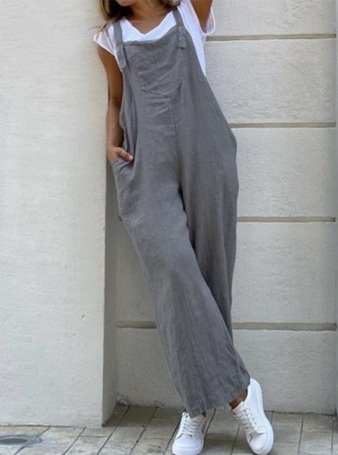 Macacão feminino casual cinza com alças de bolso soltas