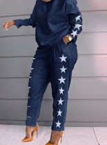 Camicetta allentata a maniche lunghe con scollo a 0 stampato blu casual da donna primavera e pantaloni abbinati a due pezzi