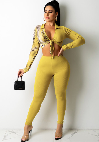 Lente sexy gele print turndown kraag lange mouw crop top en broek groothandel 2-delige outfits
