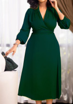 Kadın Bahar Yeşili Resmi V Yaka Üç Çeyrek Kollu Katı Midi Fit ve Flare Ofis Elbisesi