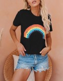 Camiseta regular de arcoíris de manga corta con cuello redondo en negro de verano para mujer