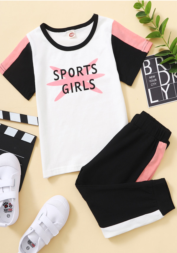 Conjunto de dos piezas de camiseta deportiva y pantalones de chándal con estampado de letras para niñas de verano
