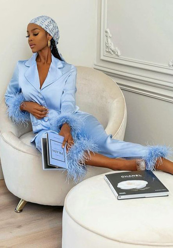 Women Spring Blue Feathers Button Two Piece Pajama Set