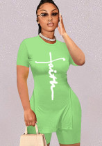 Frauen-Sommer-Grün-beiläufiger O-Ansatz mit kurzen Ärmeln mit hoher Taille und Briefdruck, normales zweiteiliges Shorts-Set