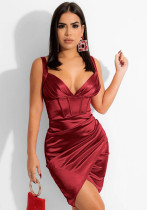 Mini vestido ajustado de satén de color sólido sin mangas con cuello en V rojo de verano para mujer