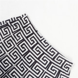 Women Summer Black Casual O-Neck Short Sleeves High Waist Geometric Print Regular MiniTwo Piece Skirt Set