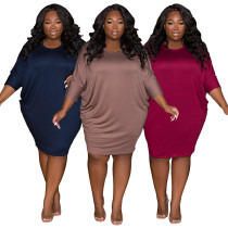Plus Size Frauen lose einfarbig plissiert Rundhals lockeres Kleid