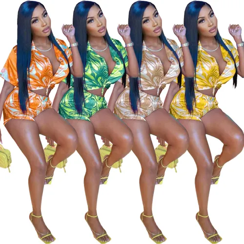 Women's Summer High Stretch Fabric Print Shirt Cropped Two Piece Shorts Set