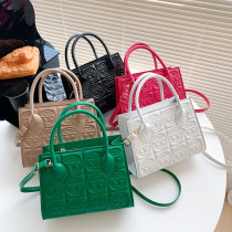 Hoogwaardige tas damestas lente all-match kleine vierkante tas mode textuur schuine schoudertas handtas