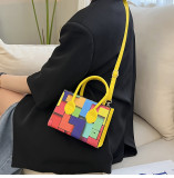 Kontrast renkli elde tutulan tek omuz küçük kare çanta geometrik yatay Günlük tek omuz askılı çanta