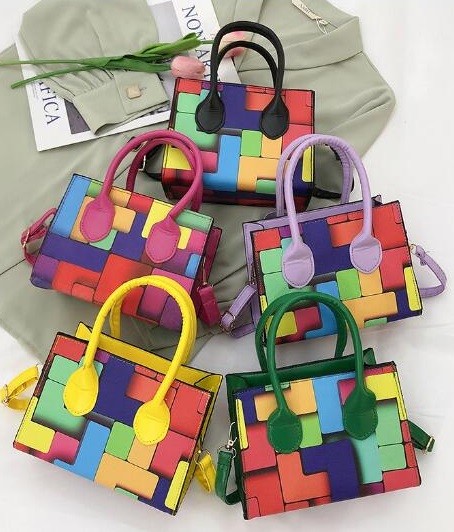 Kontrast renkli elde tutulan tek omuz küçük kare çanta geometrik yatay Günlük tek omuz askılı çanta