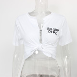 Женская однотонная укороченная футболка с коротким рукавом и принтом, тонкая модная сексуальная футболка с полуоткрытым воротником