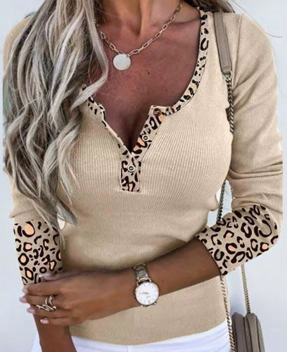 Beiläufiges langärmliges Oberteil mit beigefarbenem Leopardenmuster für Damen