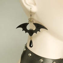 (5 STÜCKE) Einfache Ohrringe der Retro-Art und Weise weibliche schwarze lederne Fledermausohrringe Halloween-Zusätze