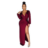Fashion women's solid color pleated v-neck long-sleeved dress