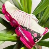 Plus Size Air Cushioned Mesh Breathable Sneakers