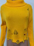 Suéter ajustado cálido con borlas irregulares de cuello alto para mujer