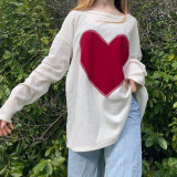 Camiseta de manga larga con cuello redondo y estampado de corazones para mujer
