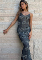 Strickdruck Durchsichtiges Kleid mit langen Trägern Frühlings-reizvolles dünnes Maxikleid für Frauen