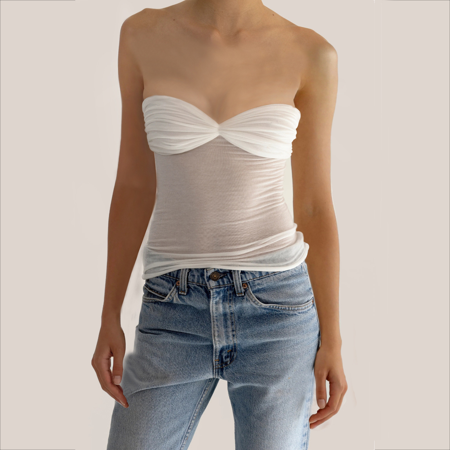 Women ClothingSlim Strapless Top - The Little Connection