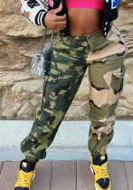 Bolsillos de parche estilo bloque de color de camuflaje para mujer