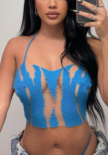 Top corto sin tirantes con cuello halter y espalda baja con recorte transparente de verano