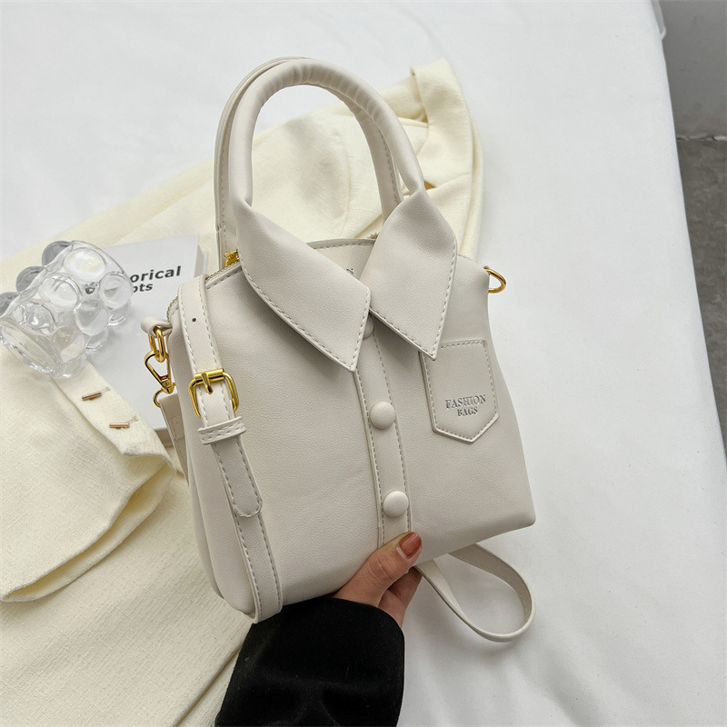 2023 Korean Bag New Women's Chain Handbag D Style Fashion Small Square  Shoulder Bags Women Famous Brands Leather Handbags - AliExpress