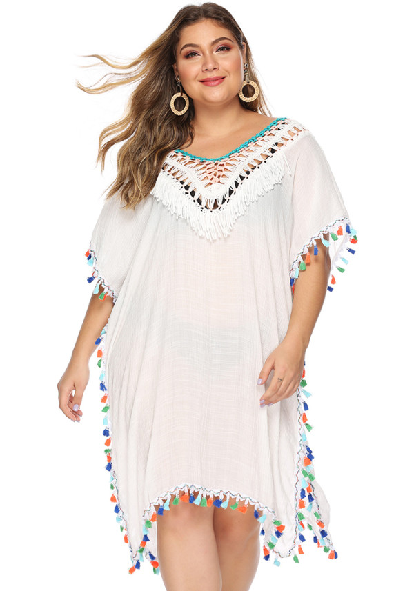 Tallas grandes para mujer Irregular Hook Patchwork Multi-Color Tassel Deep V Sexy Loose Plus Size Beach Cover Up