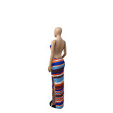 Vestido de mujer con espalda baja y estampado de rayas multicolor