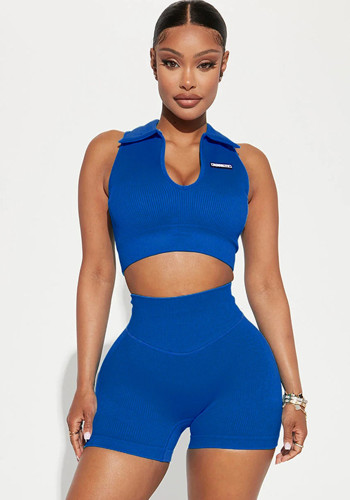 Klein azul Color sólido cuello vuelto sin mangas pulóver Yoga top + pantalones cortos de cintura alta deportes Yoga conjunto de dos piezas para mujer