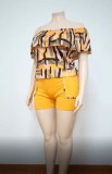 Conjunto de pantalones cortos informales de dos piezas con hombros descubiertos para mujer de talla grande con estampado geométrico en contraste de verano