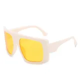 Women large frame gradient sunglasses