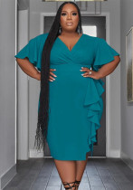 Schickes, einfarbiges Damenkleid mit V-Ausschnitt und Rüschen, schlankes, sexy Plus-Size-Kleid