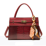 Retro Ladies One-Shoulder Portable Messenger Bag High-grade Texture Crocodile Pattern Three-Piece Combo Bag