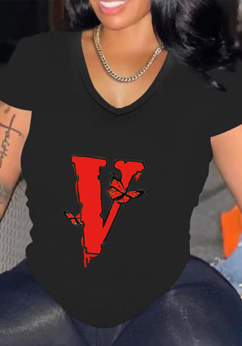 Camiseta de manga corta con cuello en V y estampado de letras de talla grande